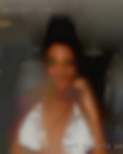 I want to continue with this escorts personal ads path.